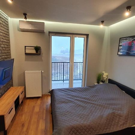 Nowe Apartamenty Ilawa Odnowiciela Z Klimatyzacja Exterior photo